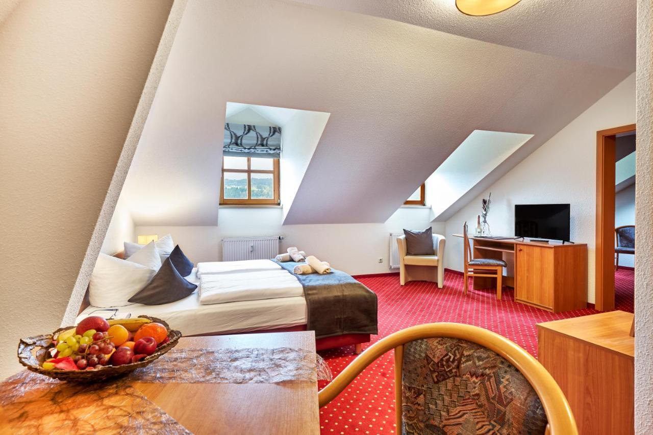 Landhotel Donaublick オーベルンツェル エクステリア 写真