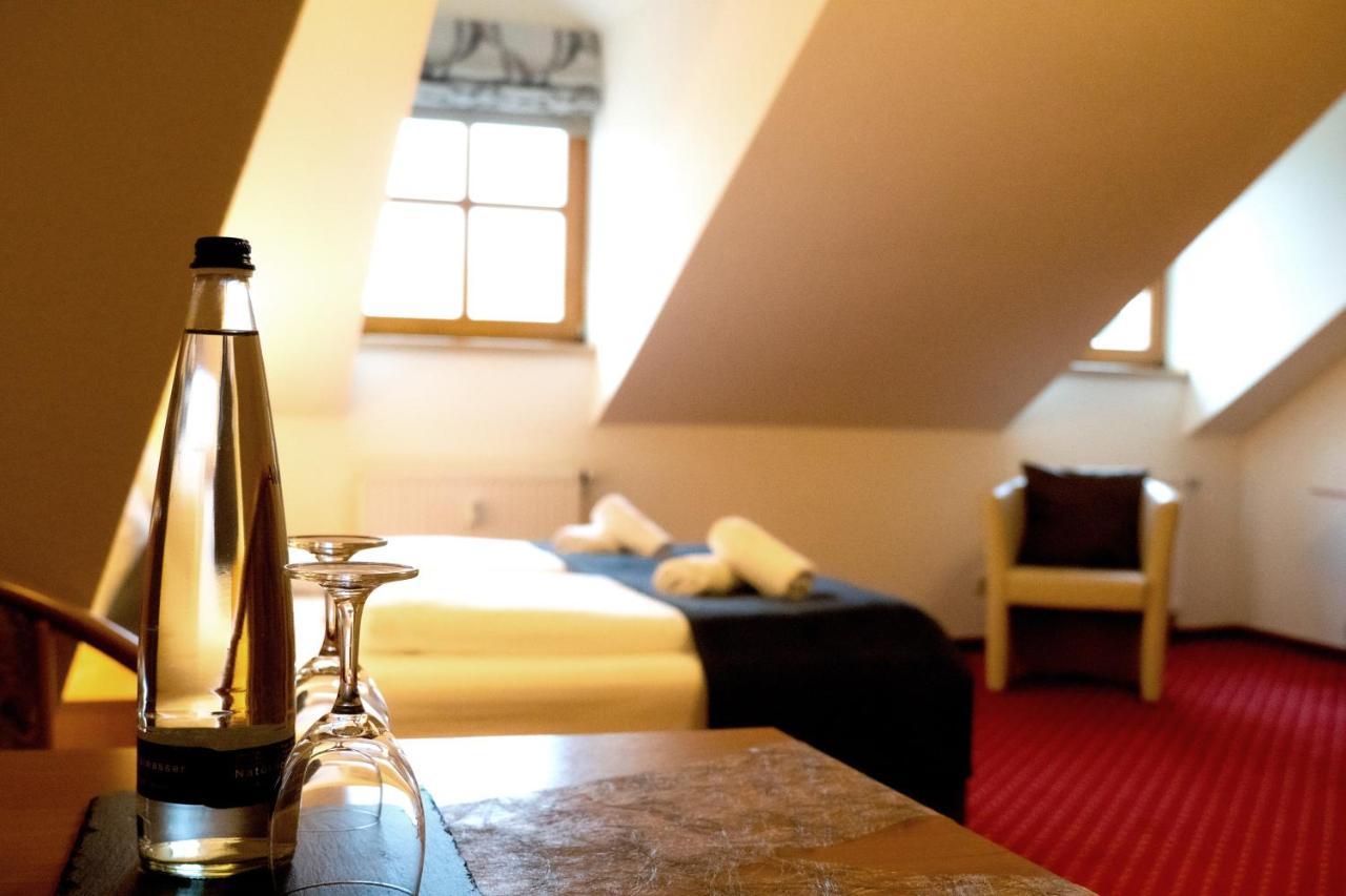 Landhotel Donaublick オーベルンツェル エクステリア 写真